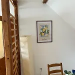 Lage - 100m2 - 2 Schlafzimmer Mit Garage * Krems an der Donau