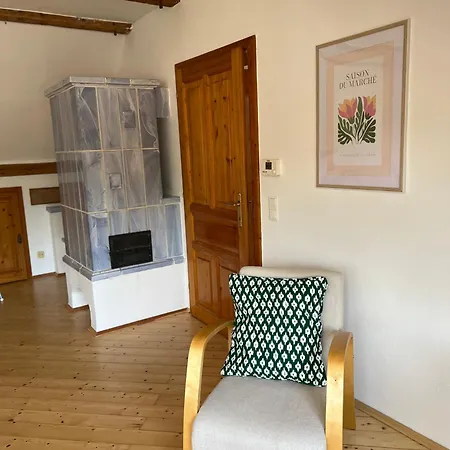 Lage - 100m2 - 2 Schlafzimmer Mit Garage Krems an der Donau