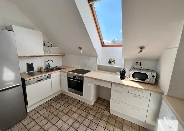 Lage - 100m2 - 2 Schlafzimmer Mit Garage Apartmán Kremže