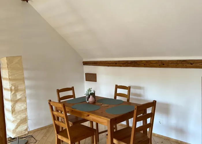 Apartament Lage - 100m2 - 2 Schlafzimmer Mit Garage Krems an der Donau